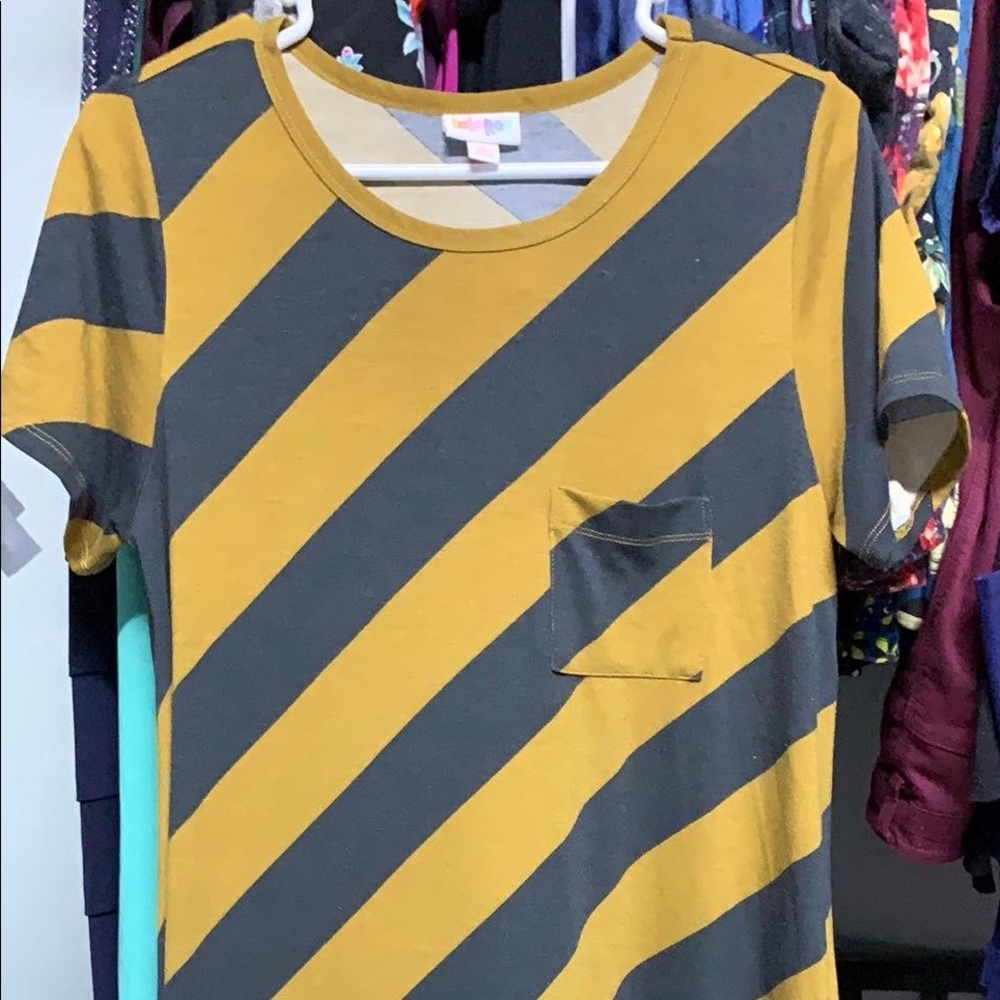 Buy 1 Get 1 Free Carly